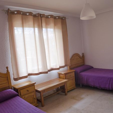 Hostal Los Calatravos Alcañiz Exterior foto
