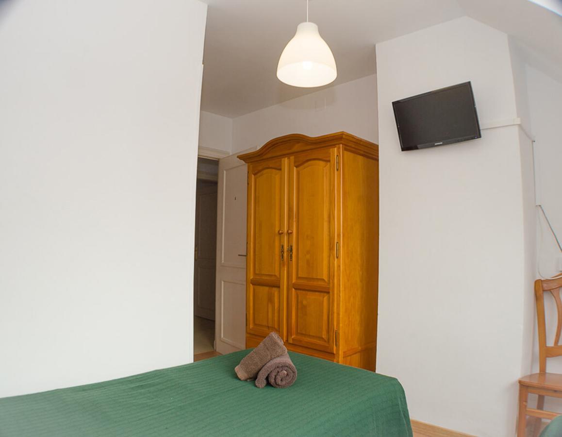 Hostal Los Calatravos Alcañiz Exterior foto